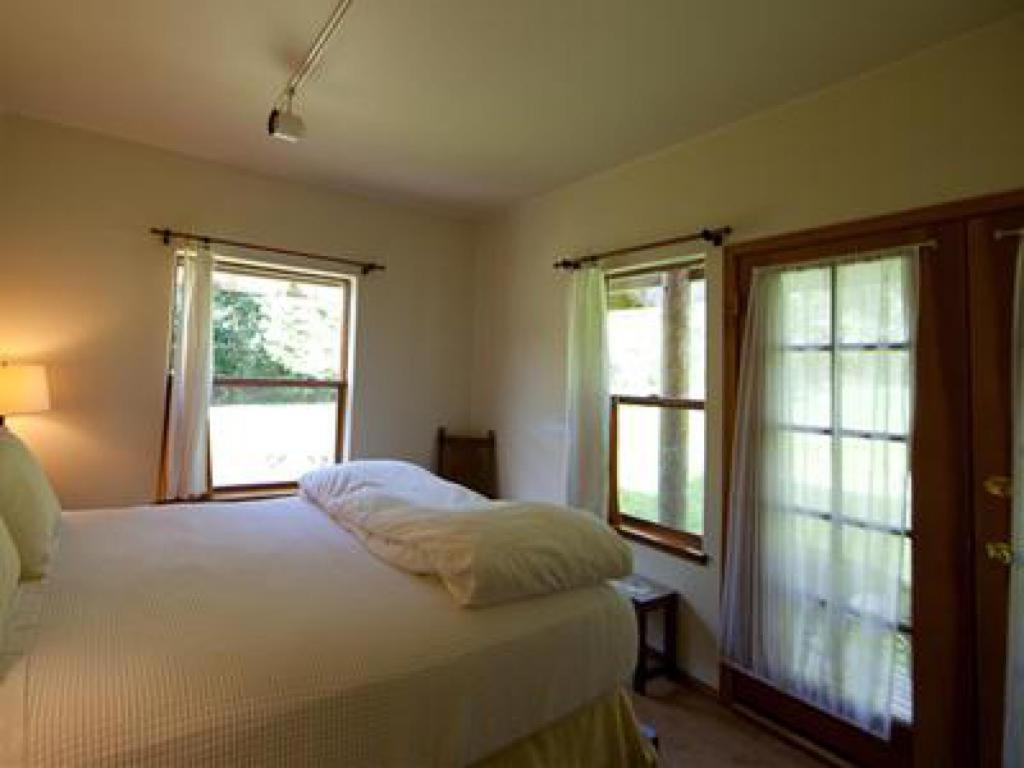 Nettles Farm 호텔 Lummi Island 외부 사진